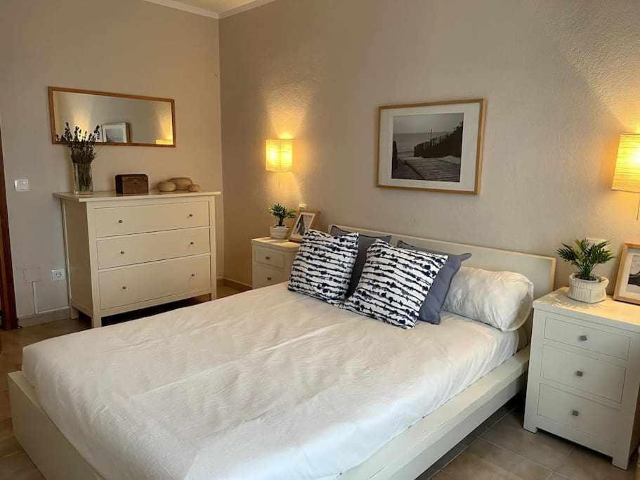 Apartmán Macarella Apatamento Con Piscina Cala'N Blanes  Exteriér fotografie