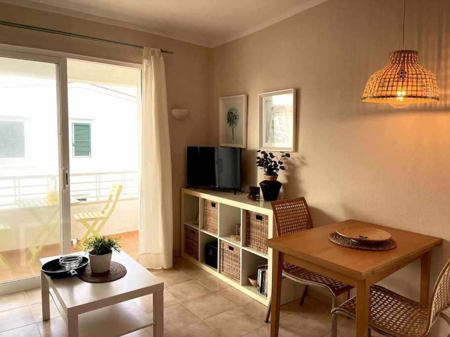 Apartmán Macarella Apatamento Con Piscina Cala'N Blanes  Exteriér fotografie