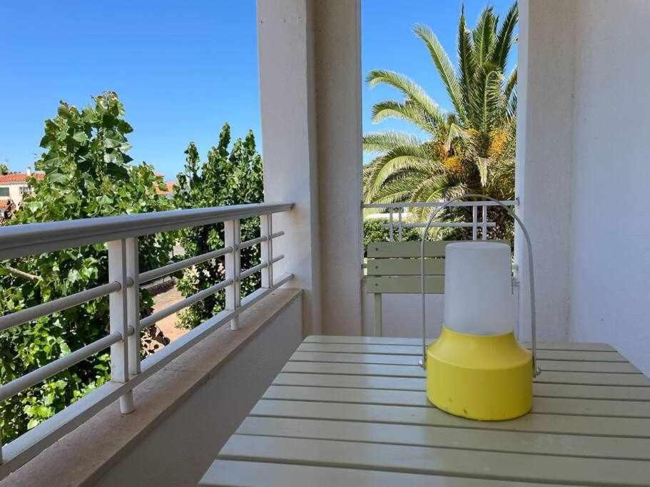 Apartmán Macarella Apatamento Con Piscina Cala'N Blanes  Exteriér fotografie
